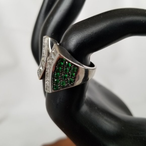 Sterling Baguette & Crystal Ring Sz 7 - Picture 14 of 15